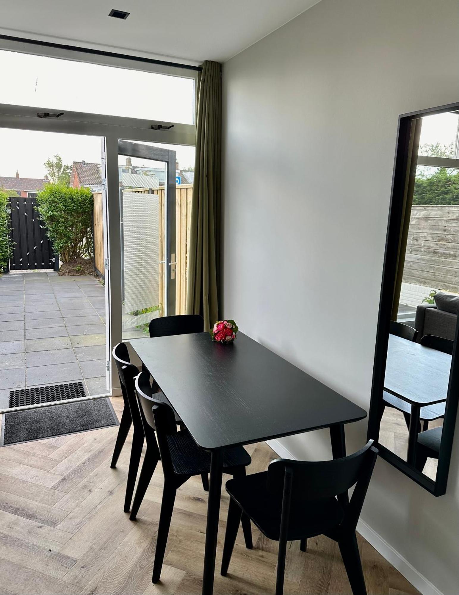 Eight Appartement Zandvoort Buitenkant foto